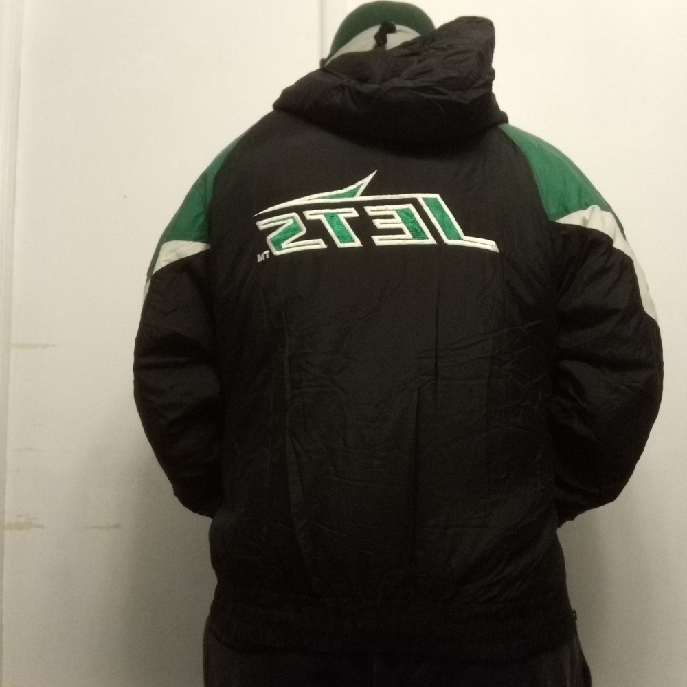 Stylish Green and Black Men's Puffer Jacket - Picture 2 of 2